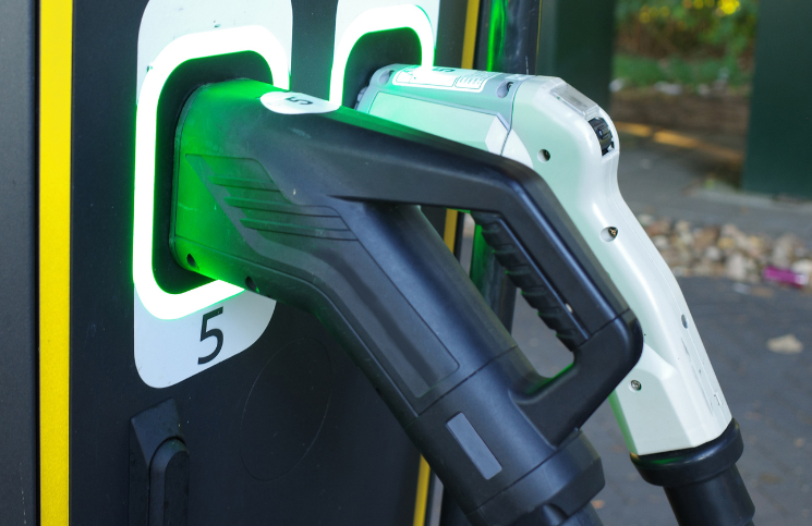 Is elektrisch rijden echt duurder dan op benzine?